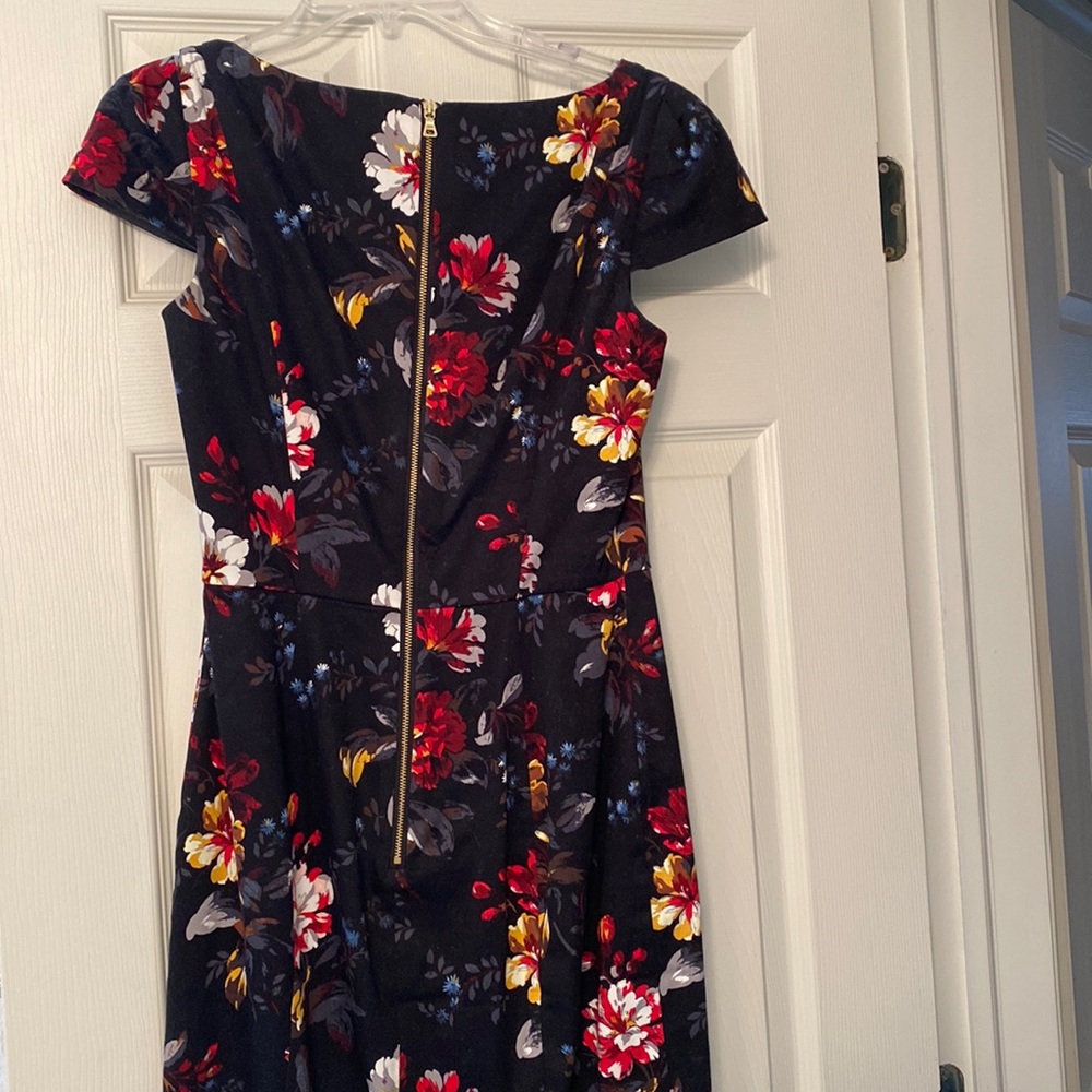 Beautiful French Connection black floral dress.